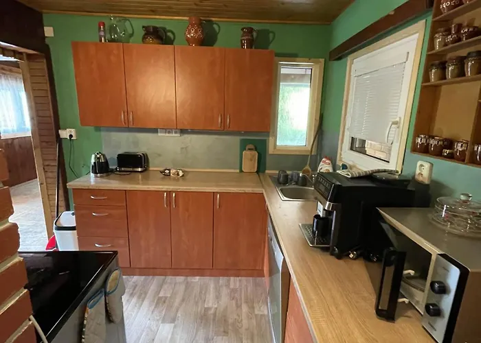 Semesterbostad Libuska *