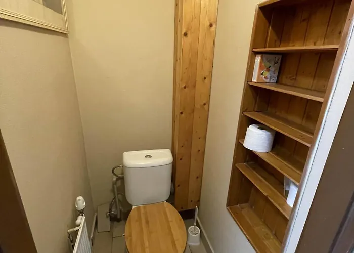 Libuska Semesterbostad Decin